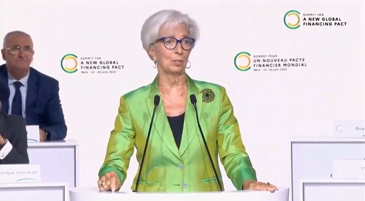 Christine Lagarde e l'Inflazione Climatica