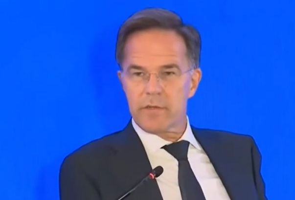 Mark "Rutto libero" Rutte che fa il brillante